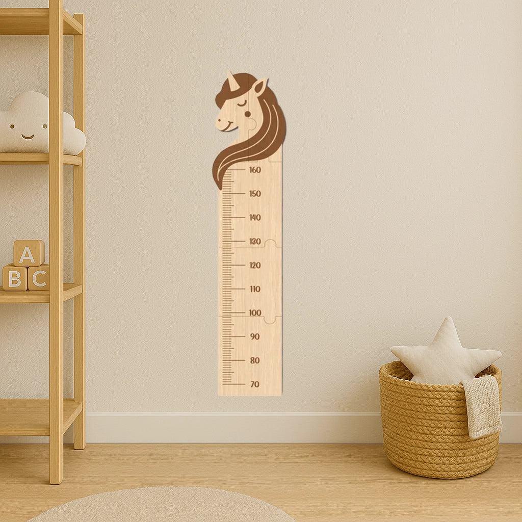Metru din lemn pentru copii cu animăluțe gravate