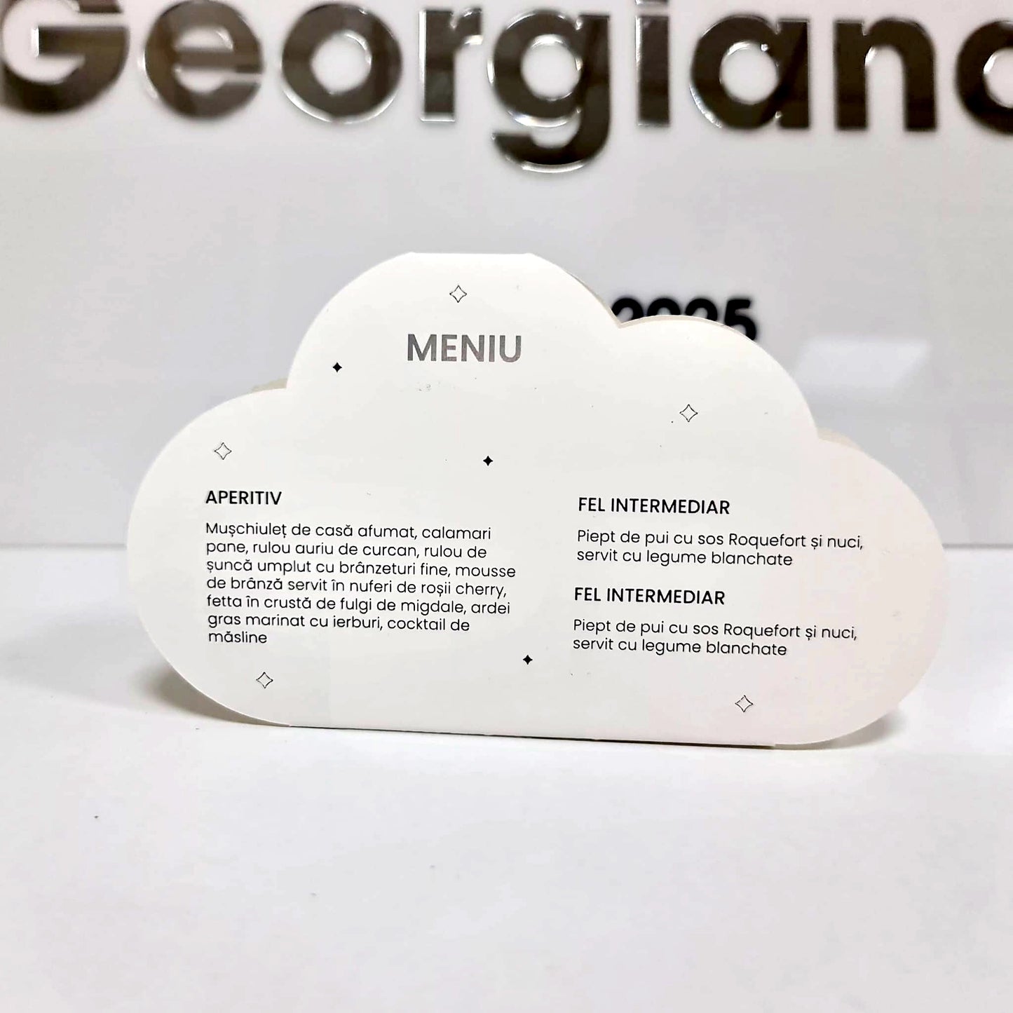 Meniu cu tematică nor pentru botez, de tip tent card